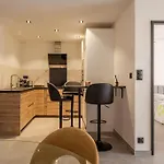 Plage Luxe Colle A L'Hotel Martinez