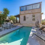 Luxurious Villa With Heated Pool 6Br-12P - Cannes