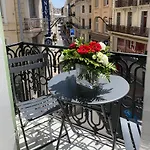 Alba Apartment Antibes Street, By Welcome To Cannes