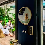 Blue Summer Vibes Duplex Studio For 4P, Ac, Sea View, Parking, Beach At 50M, Spa Access -3