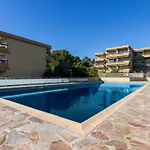 Studio Le Parc Des Oliviers By Interhome