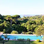 Villa De 4 Chambres Avec Vue Sur La Mer Piscine Privee Et Jardin Clos A Ramatuelle A 3 Km De La Plage