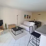 L'Acaulis Appartement Avec Piscine A 6 Min A Pied De La Plage