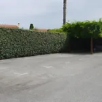 Appartement Avec Piscine Proche De La Mer