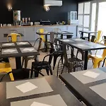 Comfort Aparthotel Six-Fours