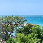 Residence Mediterranee - Beachfront - Sun And Seaview - Pool - Private Parking