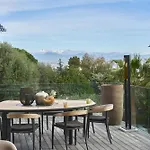 Villa Aquamarine