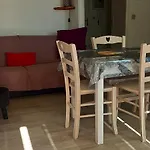 Appartement Cosy A Mandelieu La Napoule 32 M² Clim