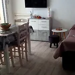 Appartement Cosy A Mandelieu La Napoule 32 M² Clim