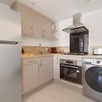 Deux Suites Haut Standing Duplex Proche St. Tropez