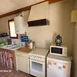 Cabanon Autonome Au Milieu Des Oliviers-T2 A Fontvieille