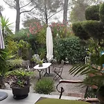 Le Val Des Pins