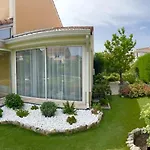New ! Villa With Parking Swimming Pools Garden And Ac - Benakey