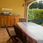 Le Noisetier