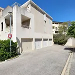 Appartement T3 Avec Garage Privatif, Terrasse, A 400M Des Plages Et Proches Commerces - Fr-1-316-229