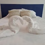 Studio Cosy, Grand Spa Privatif Et Parking Privee Centre Ville Menton