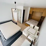 Studio 4 Couchages A 200 M De La Plage Avec Garage, Linge De Maison Et Serviettes Pour 30 Euros En Option