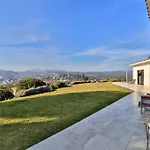 Villa Mita