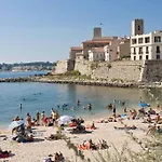Heart Of Old Antibes 1 Min To Beach