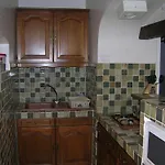 Appartement Rez De Villa - 4 Personnes - Frejus - Vue Piscine