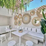 Ref 1916 - Beautiful Apartment For Rent In Cannes