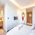 Somptuous 3 Bedroom With Sea-View On The Croisette
