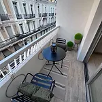 Superbe Studio Avec Balcon Rue D'Antibes