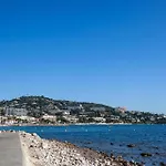 2 Pieces A 5Min De Cannes