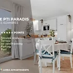 Le Ptit Paradis, Piscine - Tennis