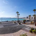 Appartement Les Pieds Dans L'Eau Pour 6 Personnes A Saint-Raphael