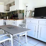 Mazet - A 300M De La Plage / Terrasse / Wifi / La Conciergerie Varoise