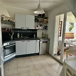 Appartement Spacieux Proche Des Plages De La Coudouliere