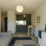 Appartement 2 Pieces Avec Jardin, A 250M De La Plage - Bormes-Les-Mimosas - Fr-1-251-768