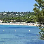 Les Issambres : Appart 2 Pieces Avec Clim, Piscine, Parking Et Wifi - Fr-1-226-540