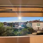 2P Cagnes Sur Mer- Proximite Plage, Parking