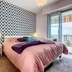 Appartement Vue Mer Juan Les Pins