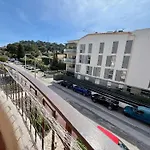 Appartement Familial 3 Pieces, Terrasse Et Parking, Proche Plage Et Commerces - Cavalaire - Fr-1-226B-193