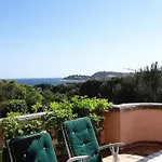 Villa 4 Chambres Avec Piscine Et Terrasses - Fr-1-100-239