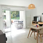 Appartement 3 Pieces Avec Clim, Piscine Et Terrasse - 500M Plage, Parking, Cavalaire Sur Mer - Fr-1-226B-77