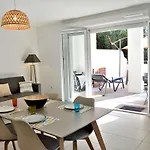 Appartement 3 Pieces Avec Clim, Piscine Et Terrasse - 500M Plage, Parking, Cavalaire Sur Mer - Fr-1-226B-77