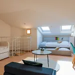 Rare! 120M Rooftop 5-Minute Walk To Downtown