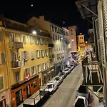 Magnifique 2Pc Luxe Place Du Pin Le Port