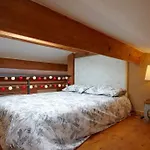 Studio Dans Villa Avec Piscine