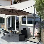 Appartement Prive A La Villa Paradis De Valcros