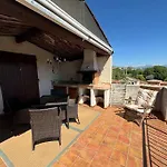 Bas De Villa Provencale 2 Pieces Avec Jardin