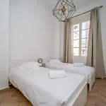 B027-Nice Renovated Apt Near Downtown - Cannes