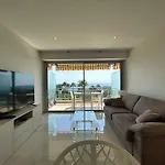 A085-Splendide Appartement Refait Neuf Avec Vue Mer