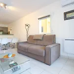 Sweet Apartment In Mandelieu - Pool & Tennis Court