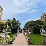 Menton Centre Vue Imprenable Sur Mer Et Jardin Bioves