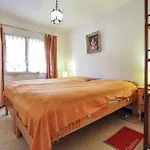 Nice Home In Roquebrune-Sur-Argens With Kitchen